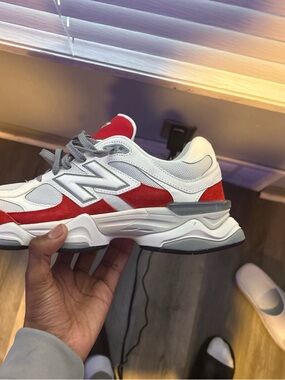New Balance White & Red Chunky Runner Sneakers